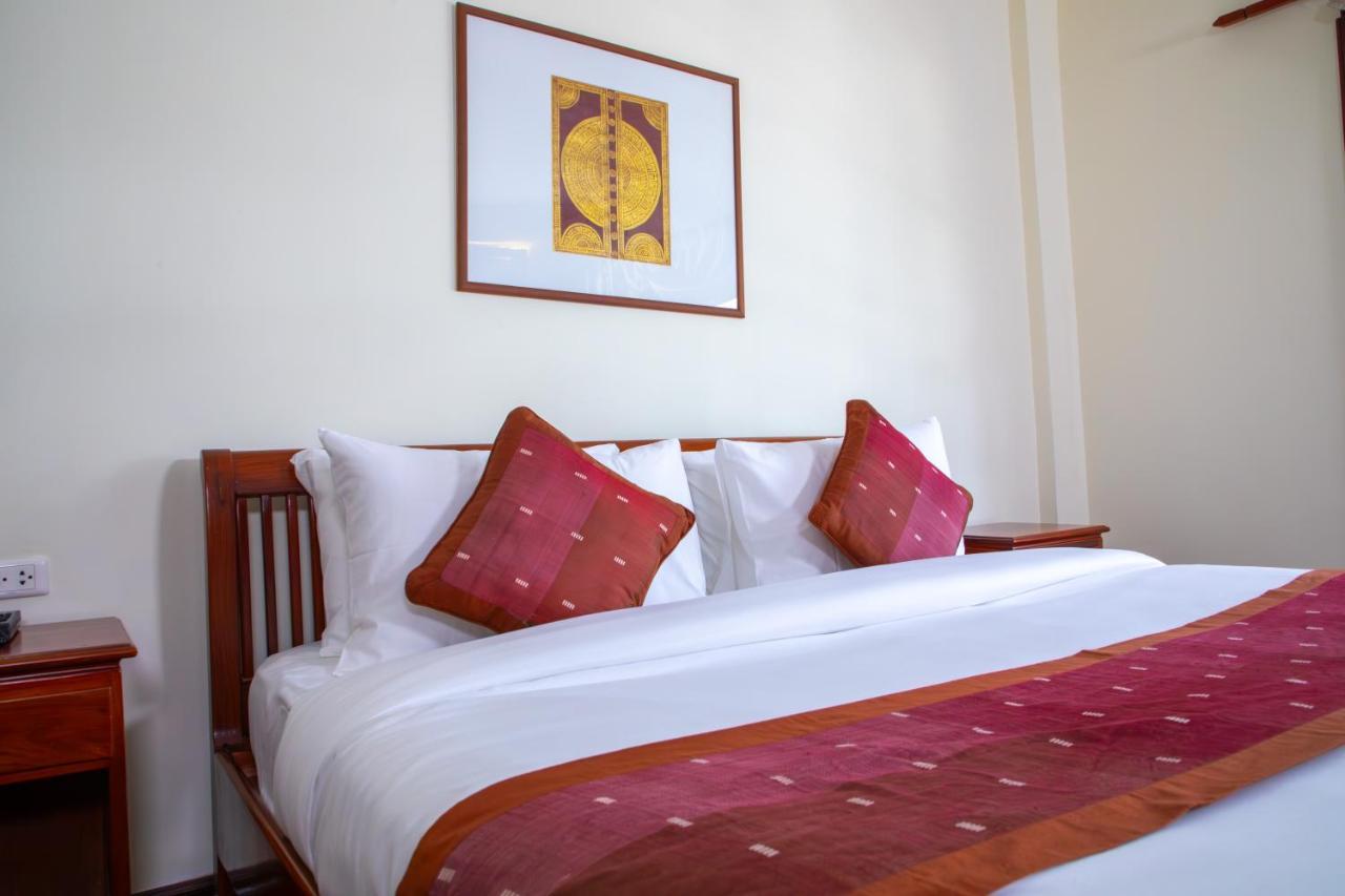 Phongsavath Boutique Hotel Vientiane Exterior foto